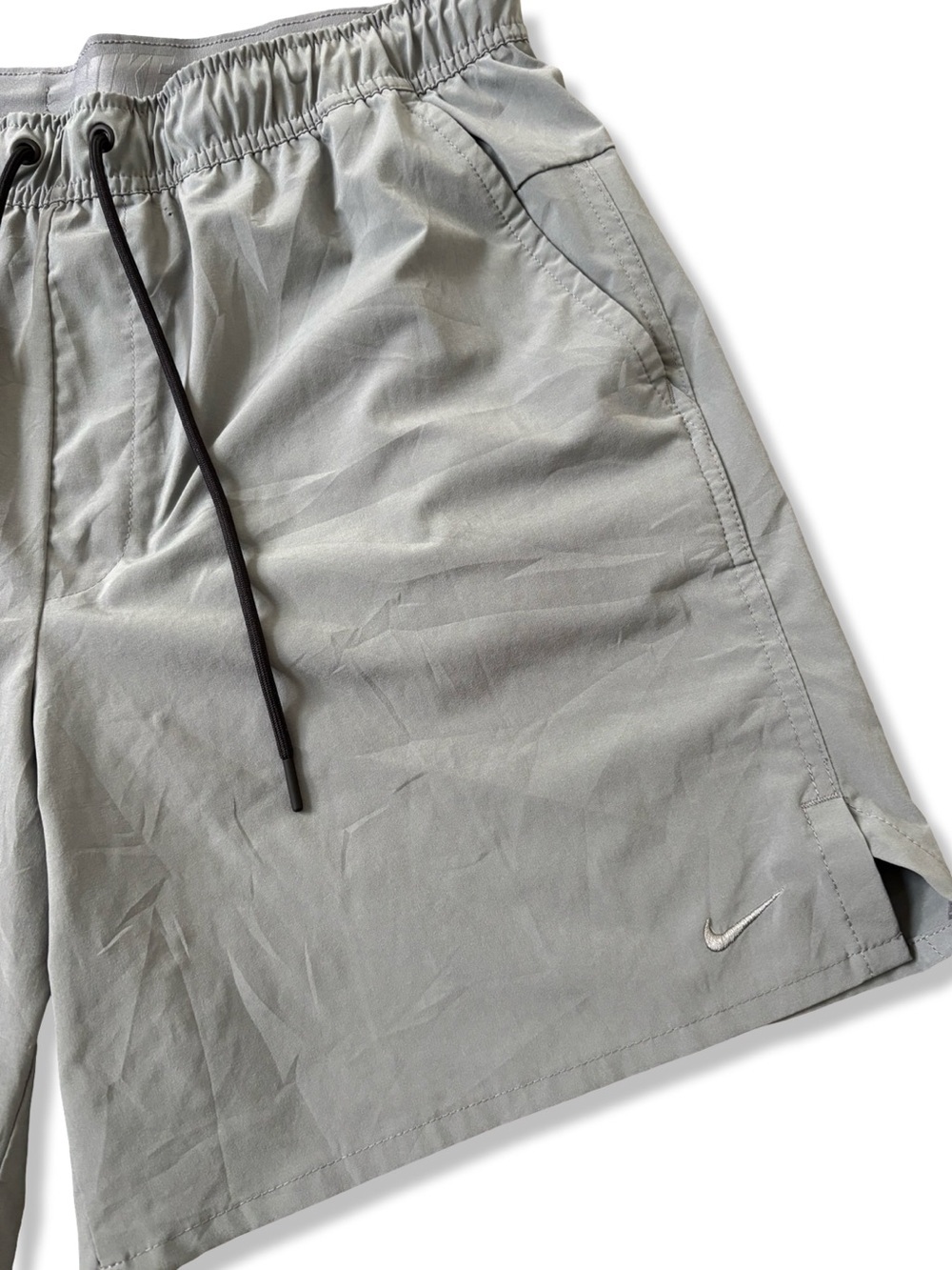 Nike Dri-Fit Shorts - Picture 3 of 4